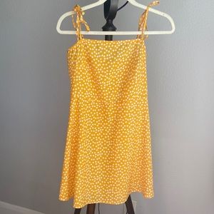 Yellow dress